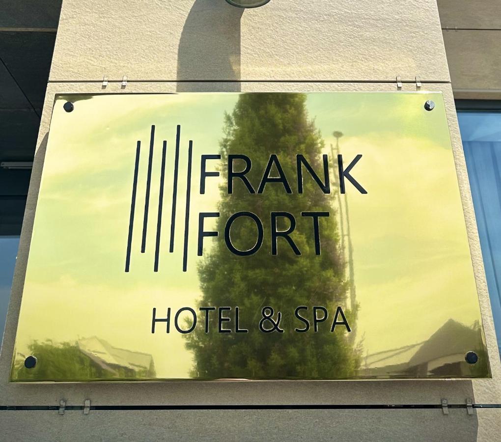 Frankfort Hotel And Spa Ташкент Экстерьер фото