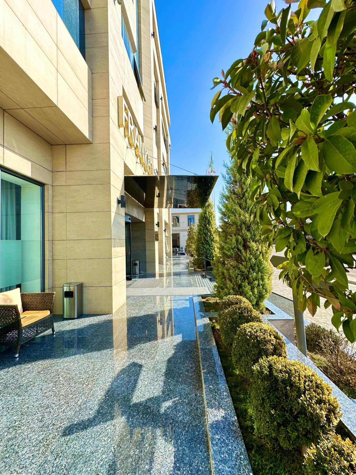 Frankfort Hotel And Spa Ташкент Экстерьер фото