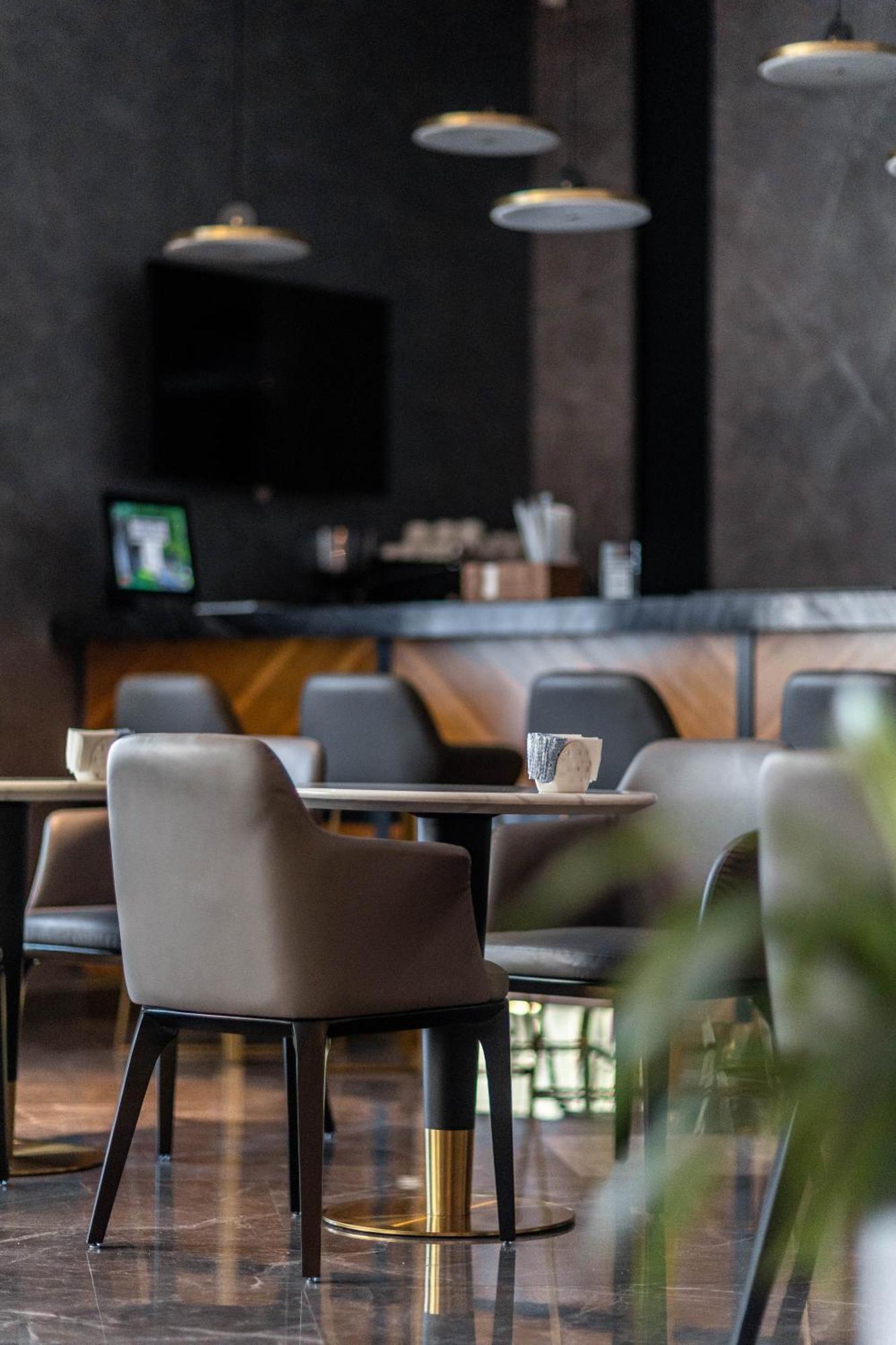 Frankfort Hotel And Spa Ташкент Экстерьер фото