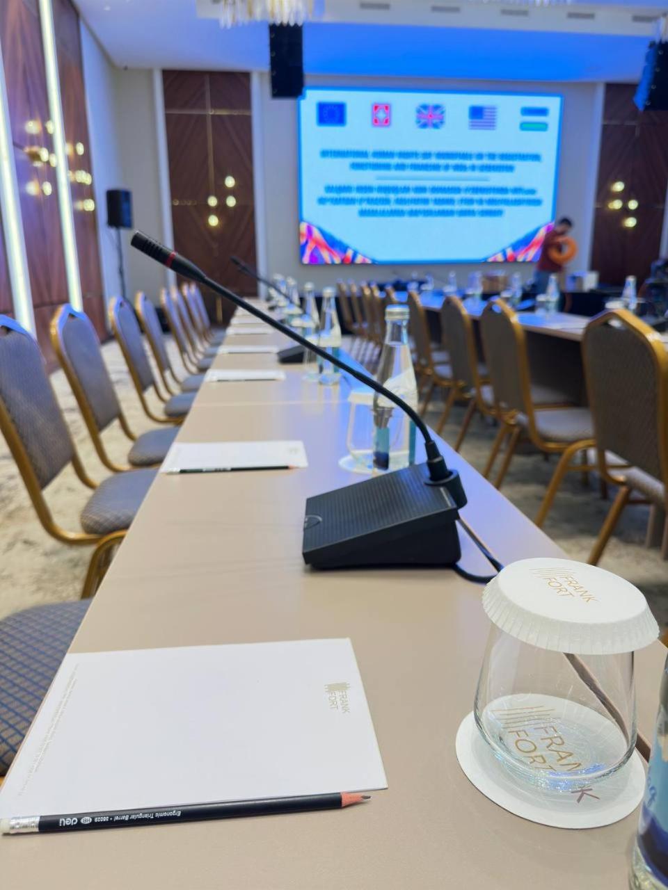 Frankfort Hotel And Spa Ташкент Экстерьер фото